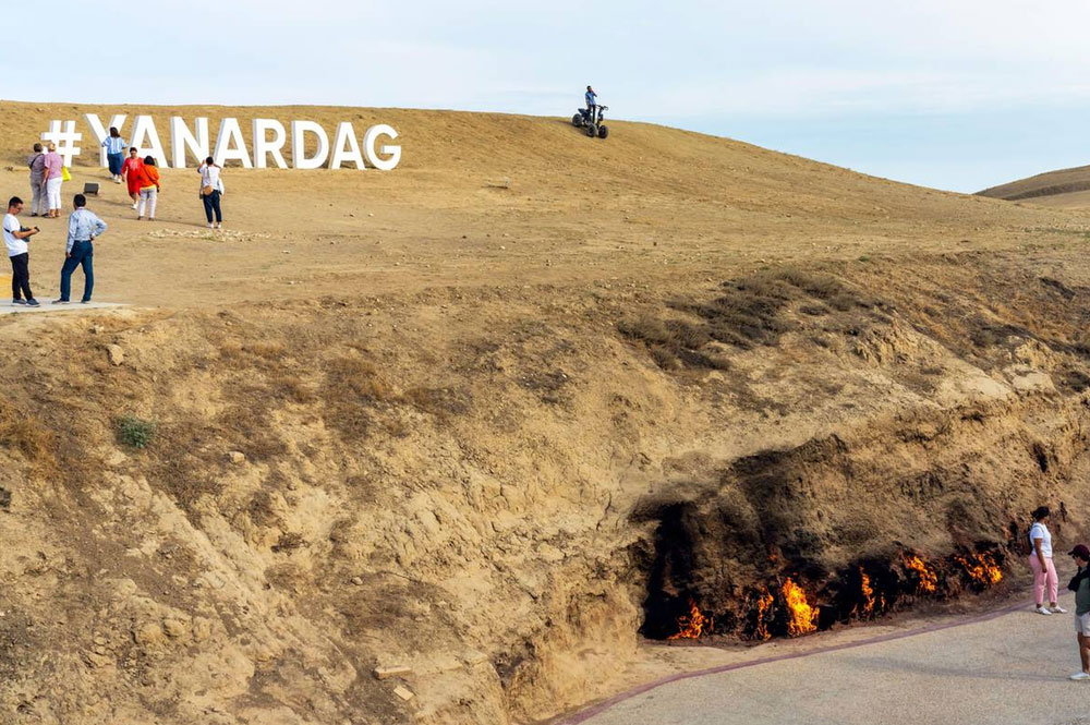 Yanardag- the Burning Mountain